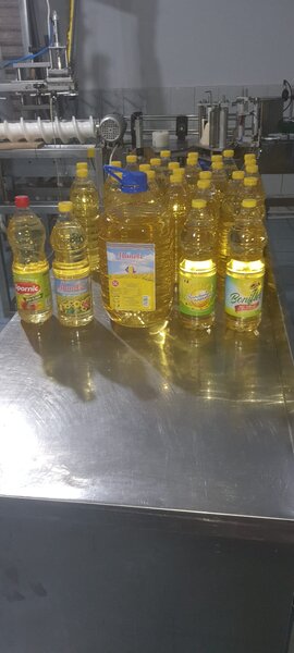 Producator si distribuitor,